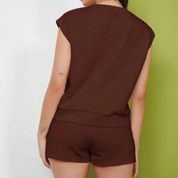 Brown coord matching 2 piece set - top & drawstring shorts - Picture 3 of 3
